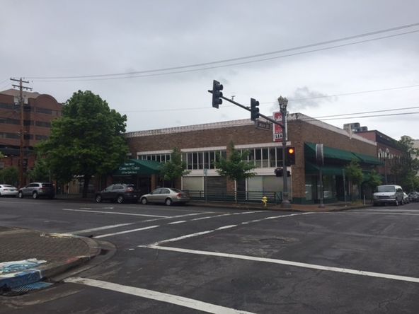 Vancouver Commerce Centre: 101 E 8th Street, Vancouver, WA 98660